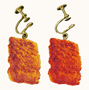 ファミチキイヤリング